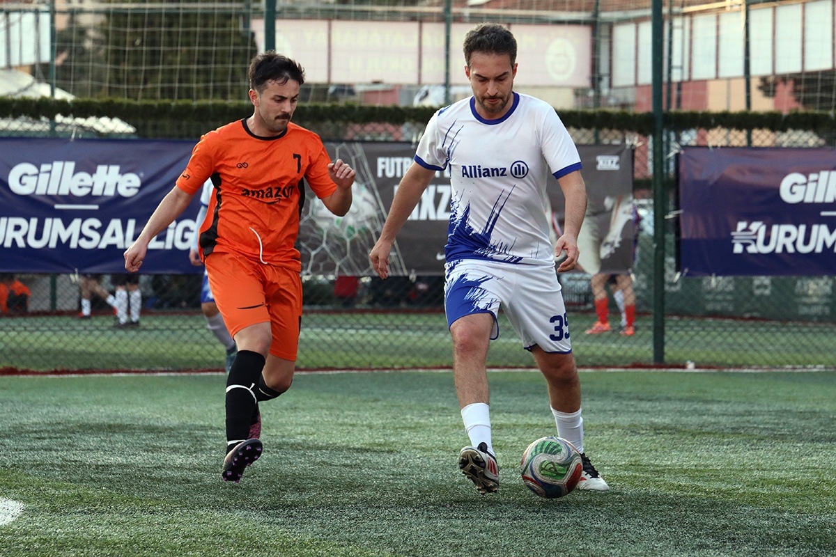 Allianz 3 Puanı 3 Golle Aldı