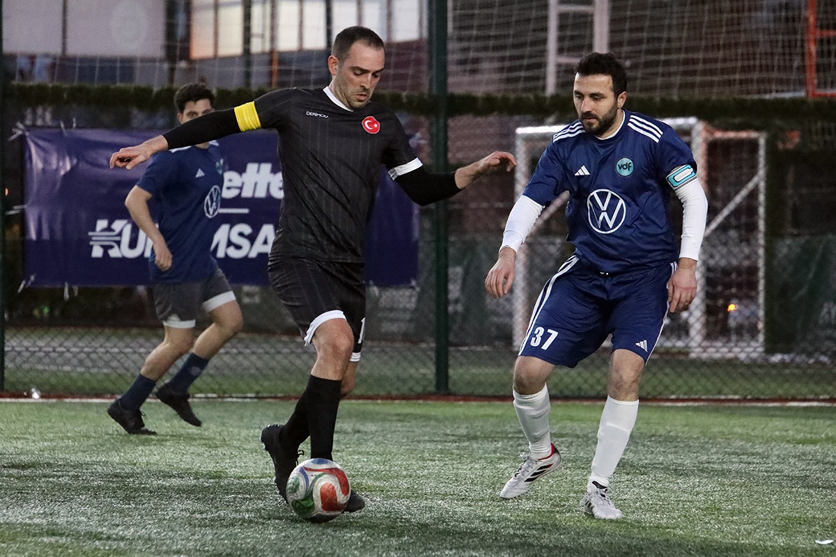 Derimod Tempolu Başladı