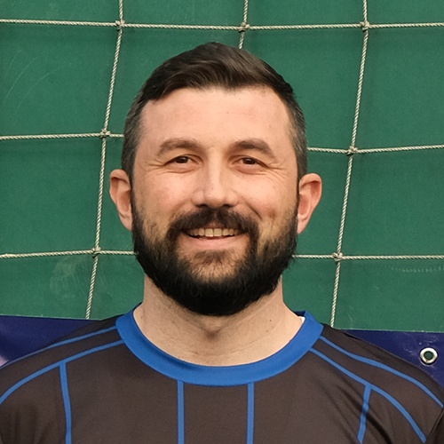 UĞUR ÖZER