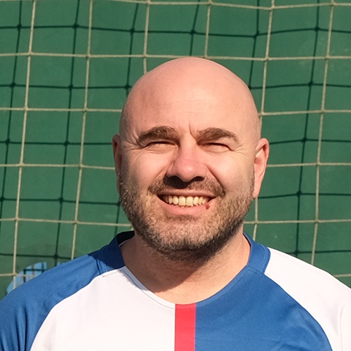 BATUHAN ÜZMEZ
