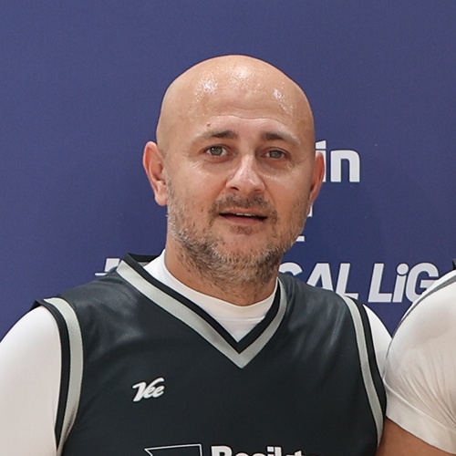 Hakan İzzet Ölmez
